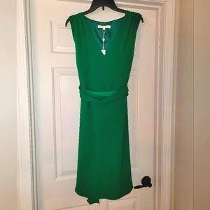 💚 NWT Trina Turk Green Kaori dress XL